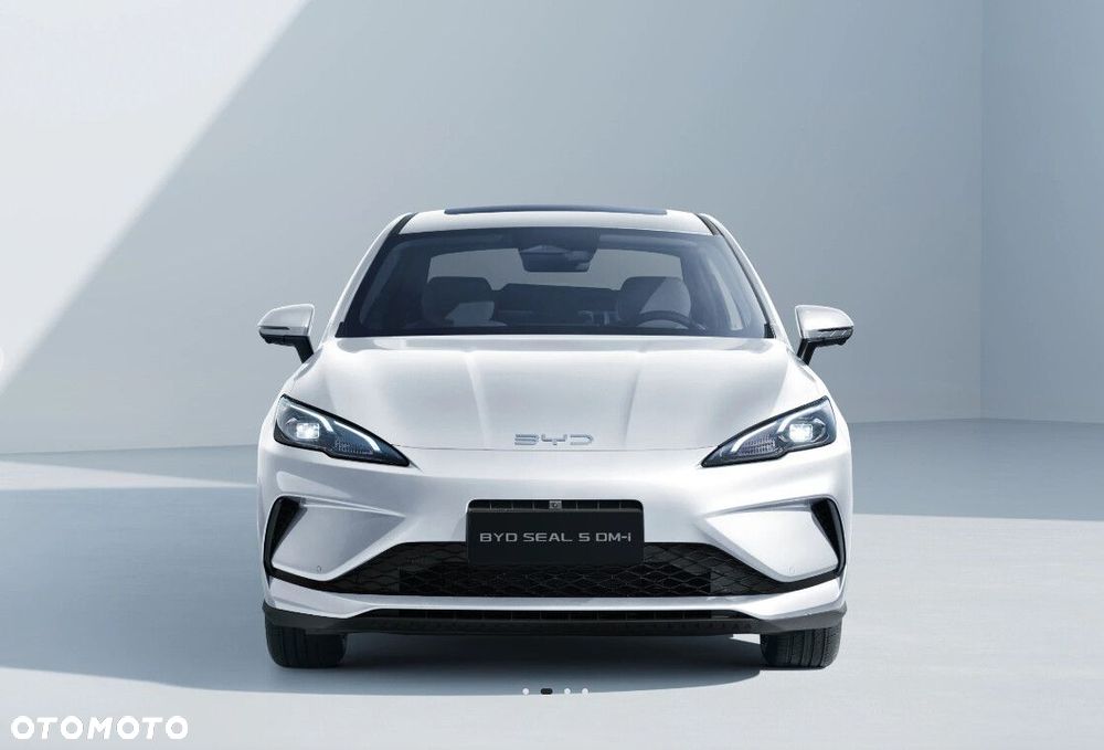 BYD Seal 5 - 3