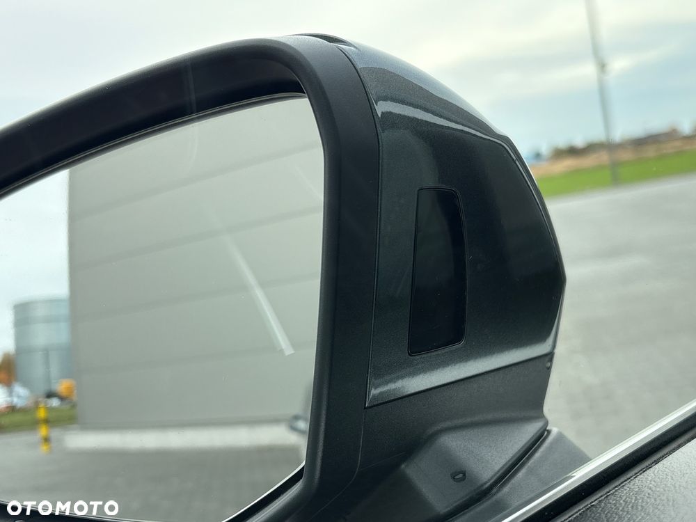 Audi Q3 Sportback 35 TFSI S-Line - 32