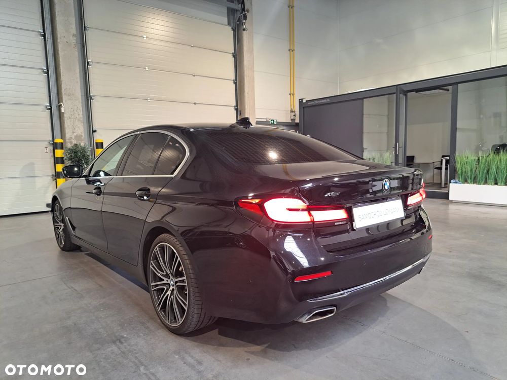 BMW Seria 5 530d xDrive mHEV Luxury Line - 5