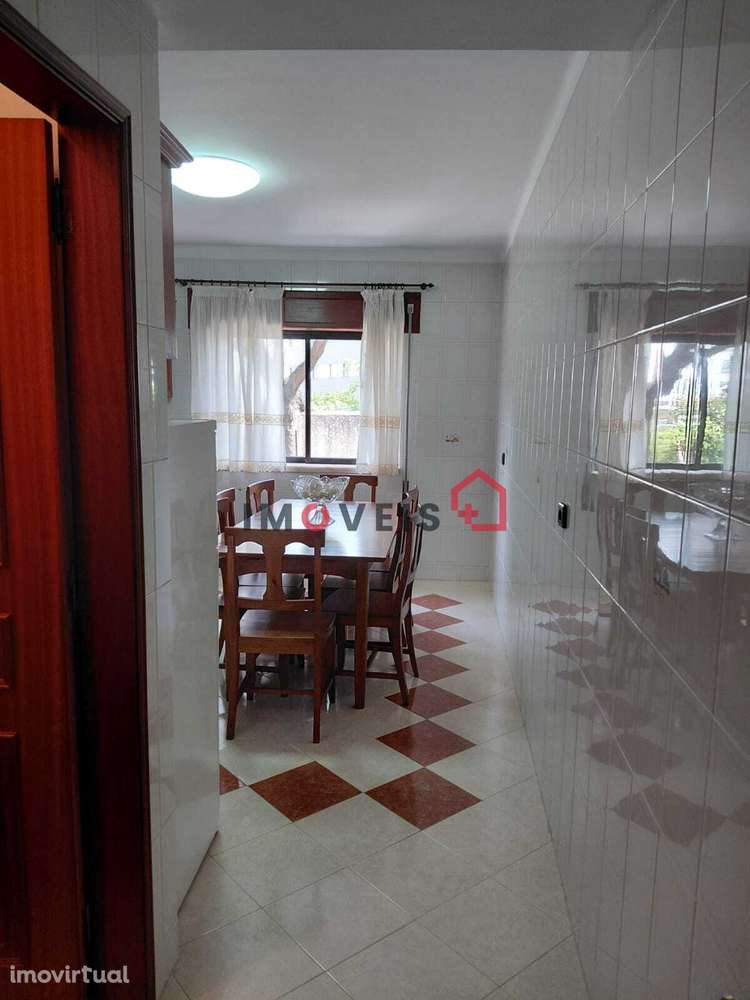 APARTAMENTO T4 A DOIS MINUTOS DO SANTUÁRIO DE FÁTIMA - Grande imagem: 5/34