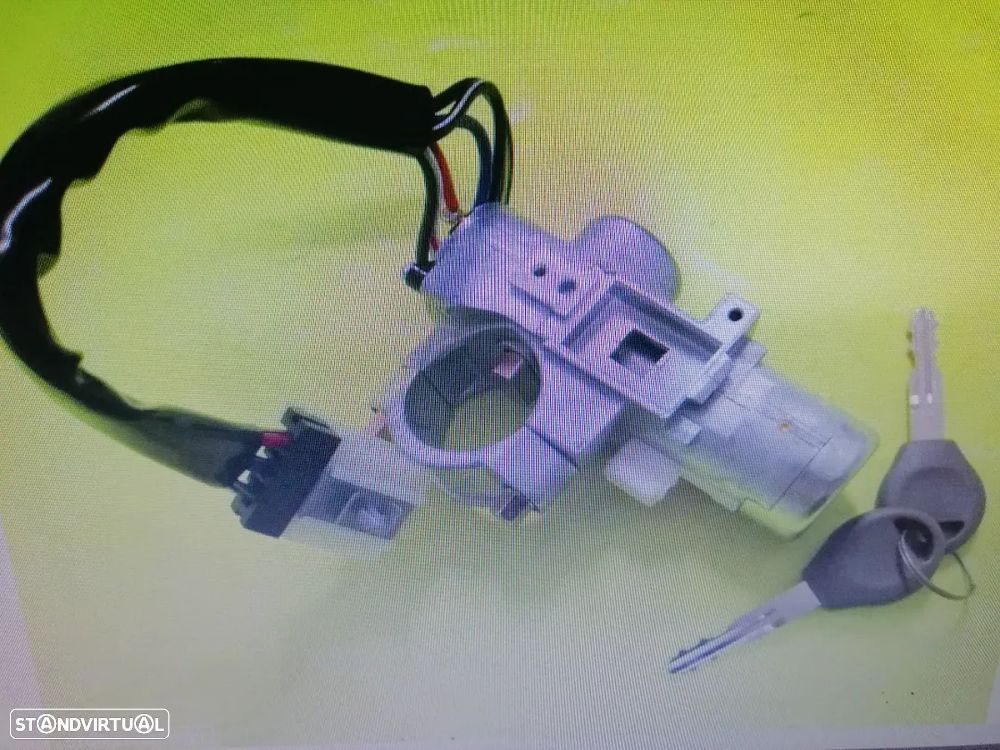 Canhão da ignição completo com chaves Nissan Pick-up D22 NOVO - 1