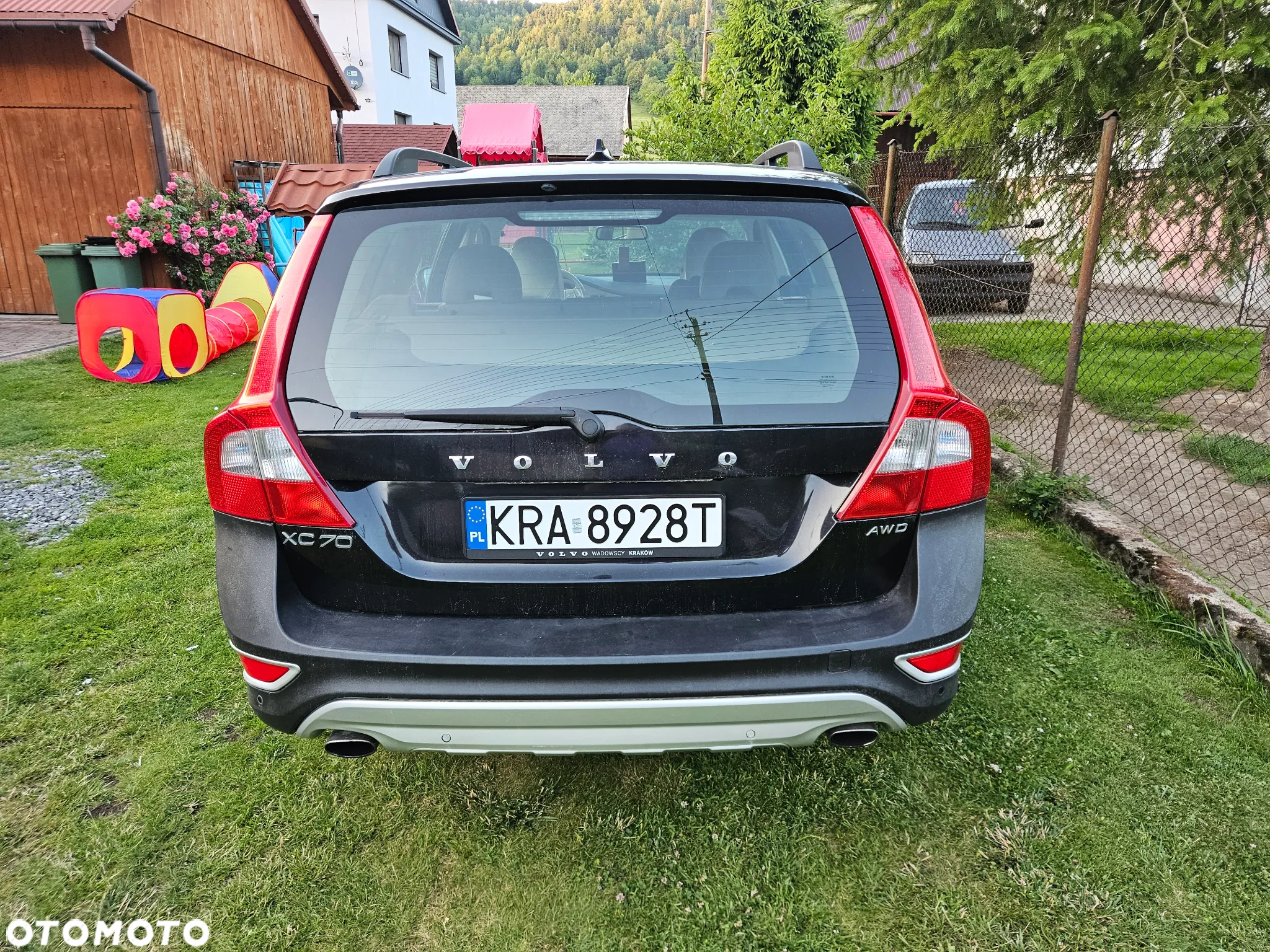 Volvo XC 70 D5 AWD Momentum - 6