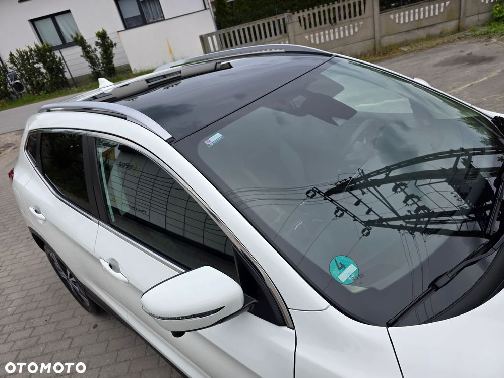 Nissan Qashqai 1.6 DIG-T N-Connecta - 15