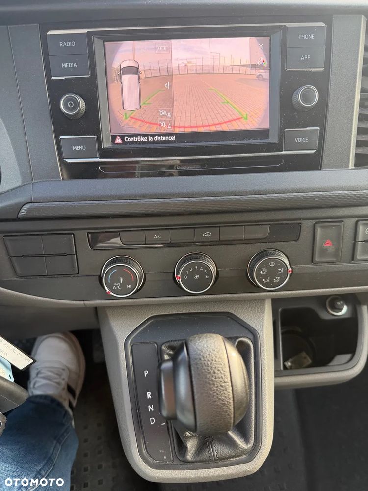 Volkswagen Transporter - 9