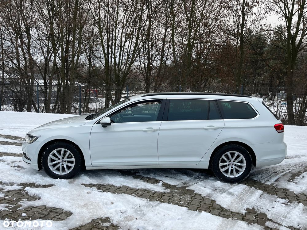 Volkswagen Passat 2.0 TDI (BlueMotion Technology) Comfortline - 26