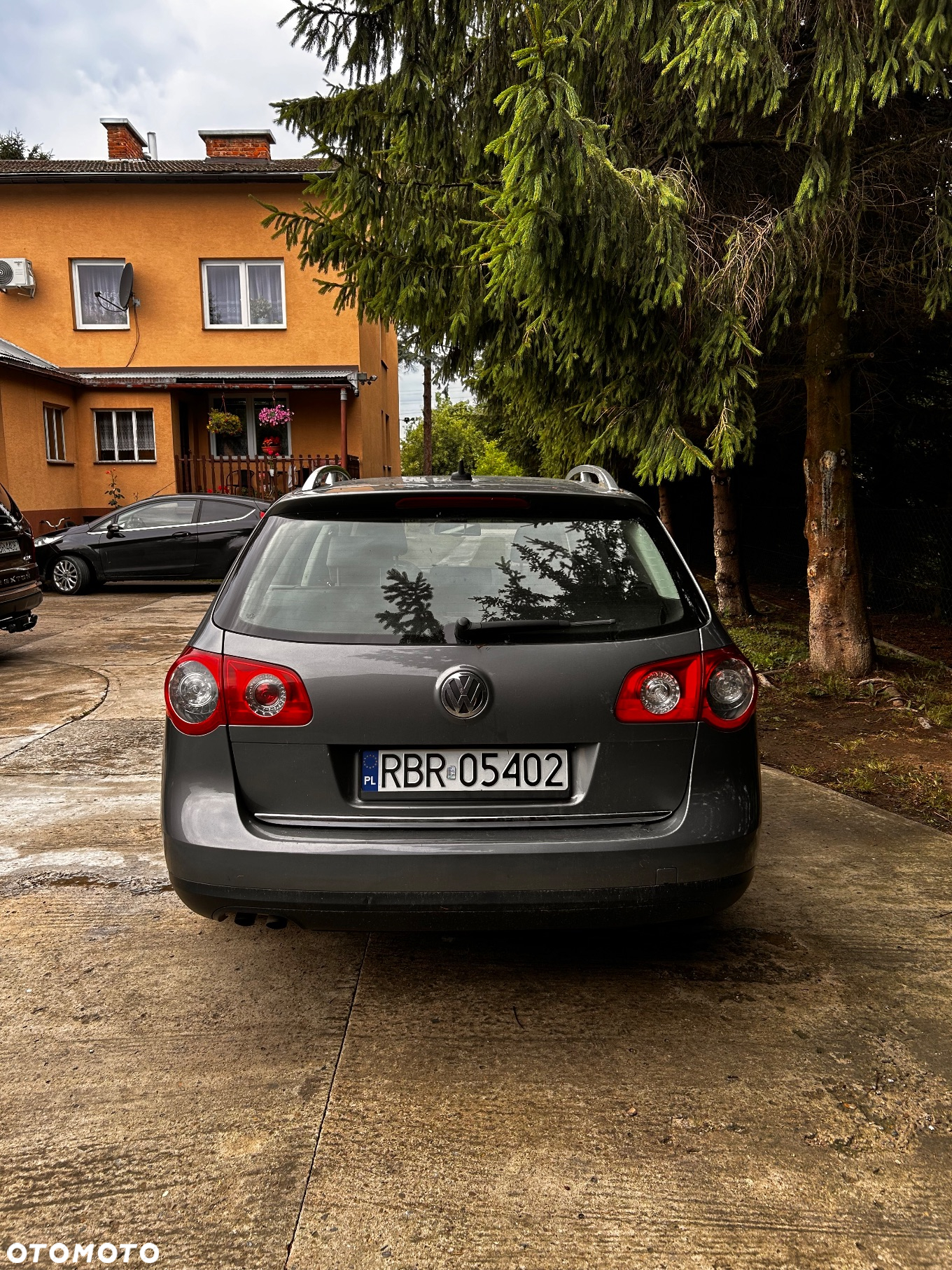 Volkswagen Passat Variant 1.9 TDI DPF BlueMotion - 4