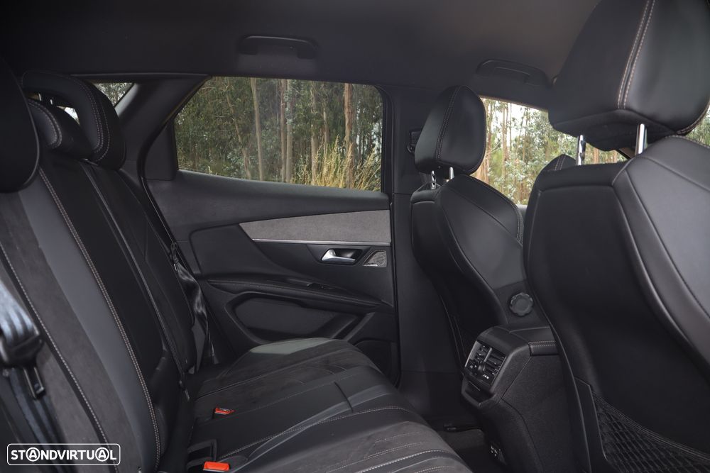 Peugeot 3008 1.6 Hybrid4 GT Line e-EAT8 - 8