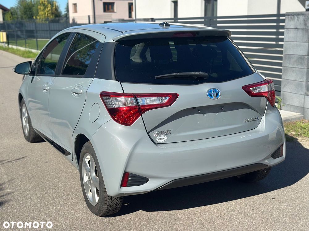 Toyota Yaris 1.5 VVT-i Selection - 24
