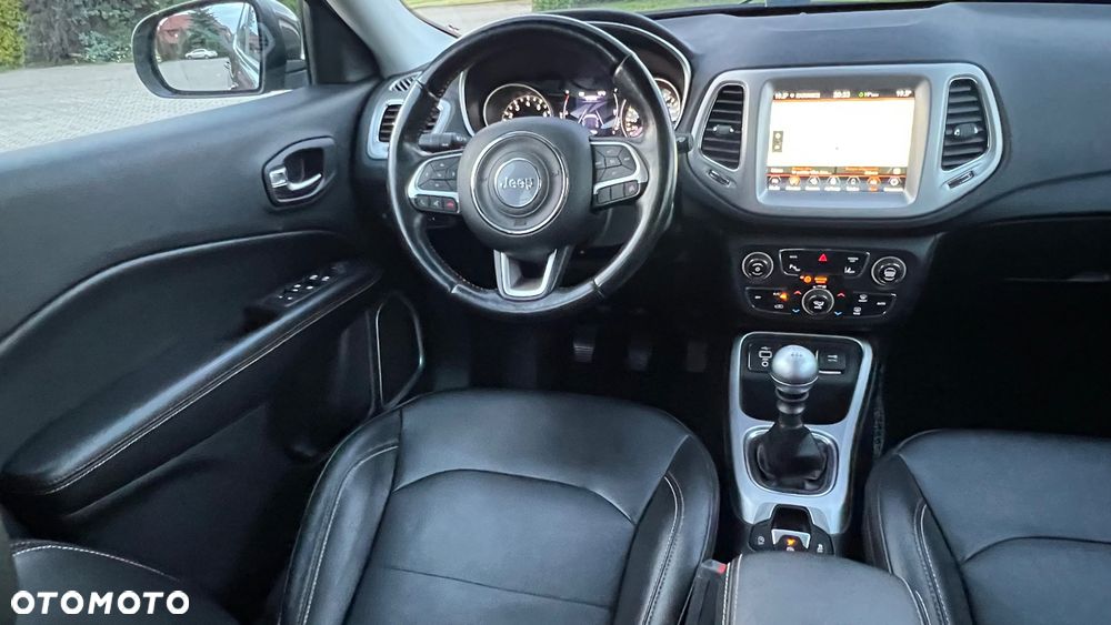 Jeep Compass 1.4 TMair Longitude FWD S&S - 21