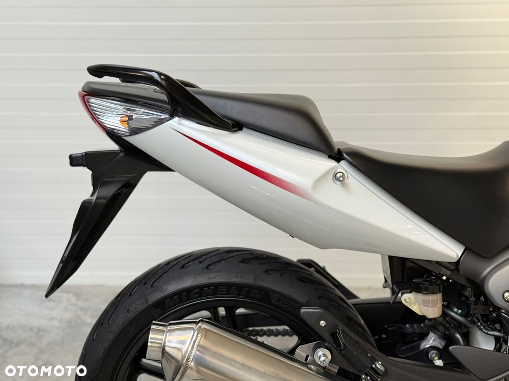 Honda CBF - 20