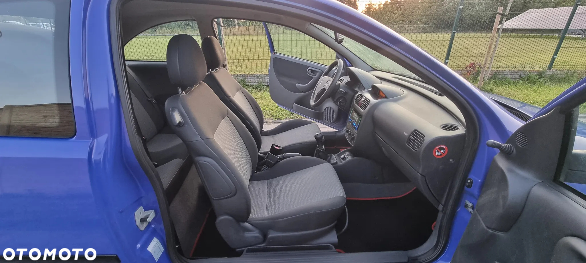 Opel Corsa - 18
