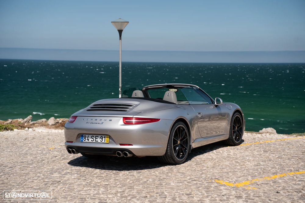 Porsche 911 (991) - 24