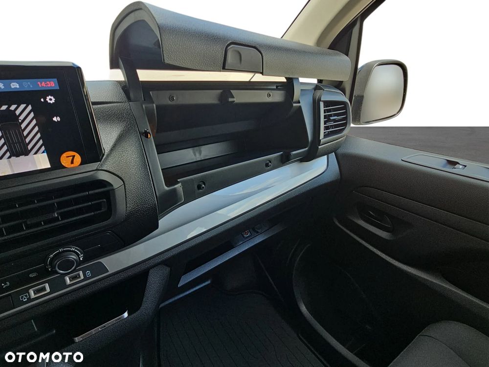 Fiat Scudo BRYGADOWY 6-cio osobowy - 32