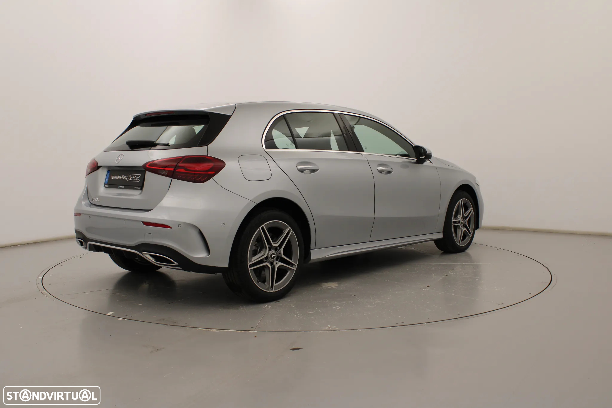 Mercedes-Benz A 250 e - 6