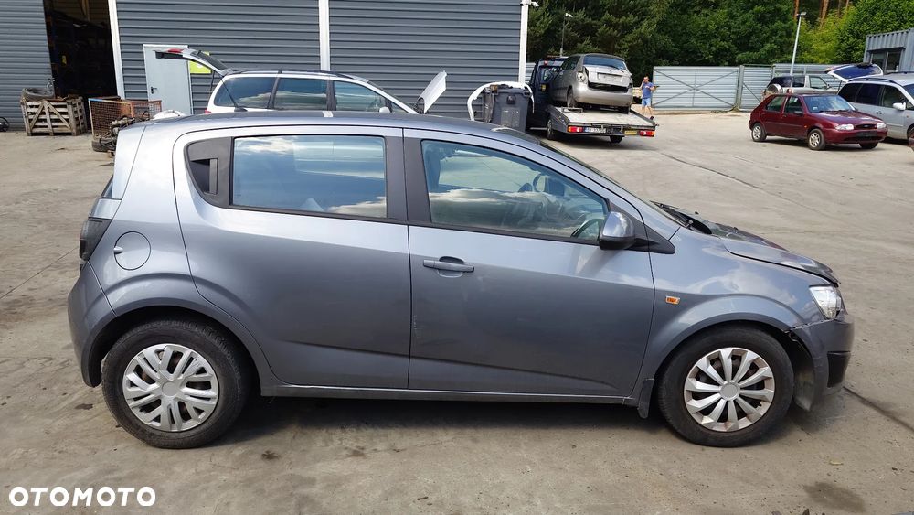 Chevrolet Aveo 13R 1.2 63 KW NA CZĘŚCI - 4