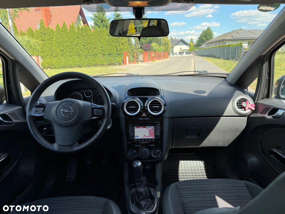 Opel Corsa - 8