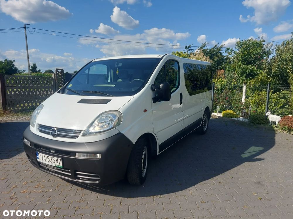 Opel Vivaro - 2
