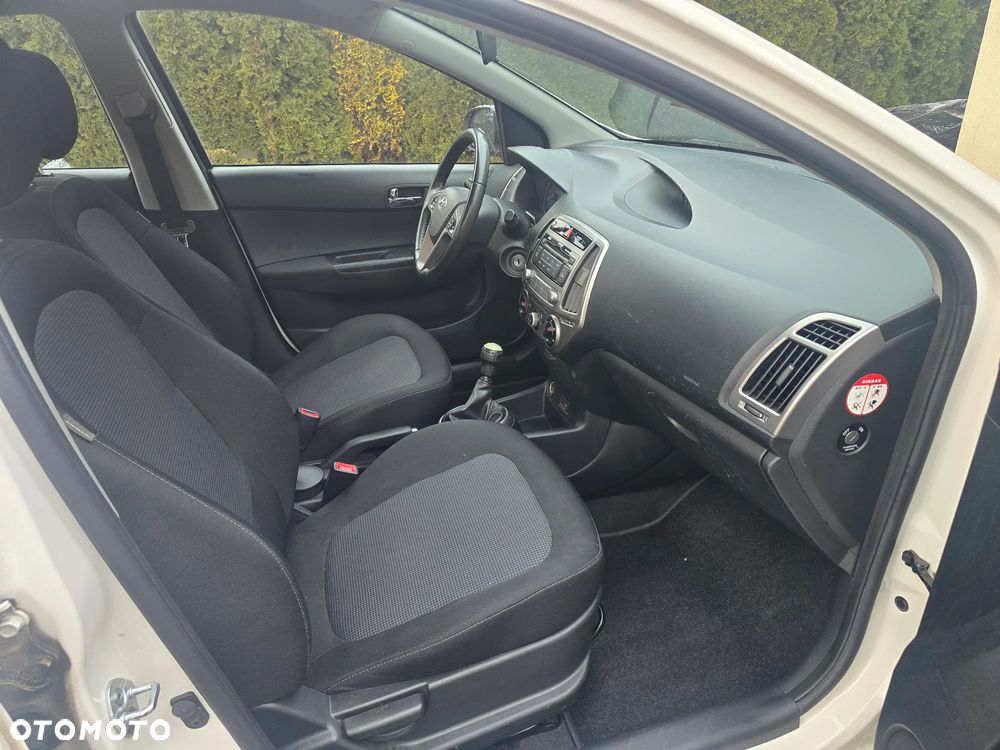 Hyundai i20 - 6