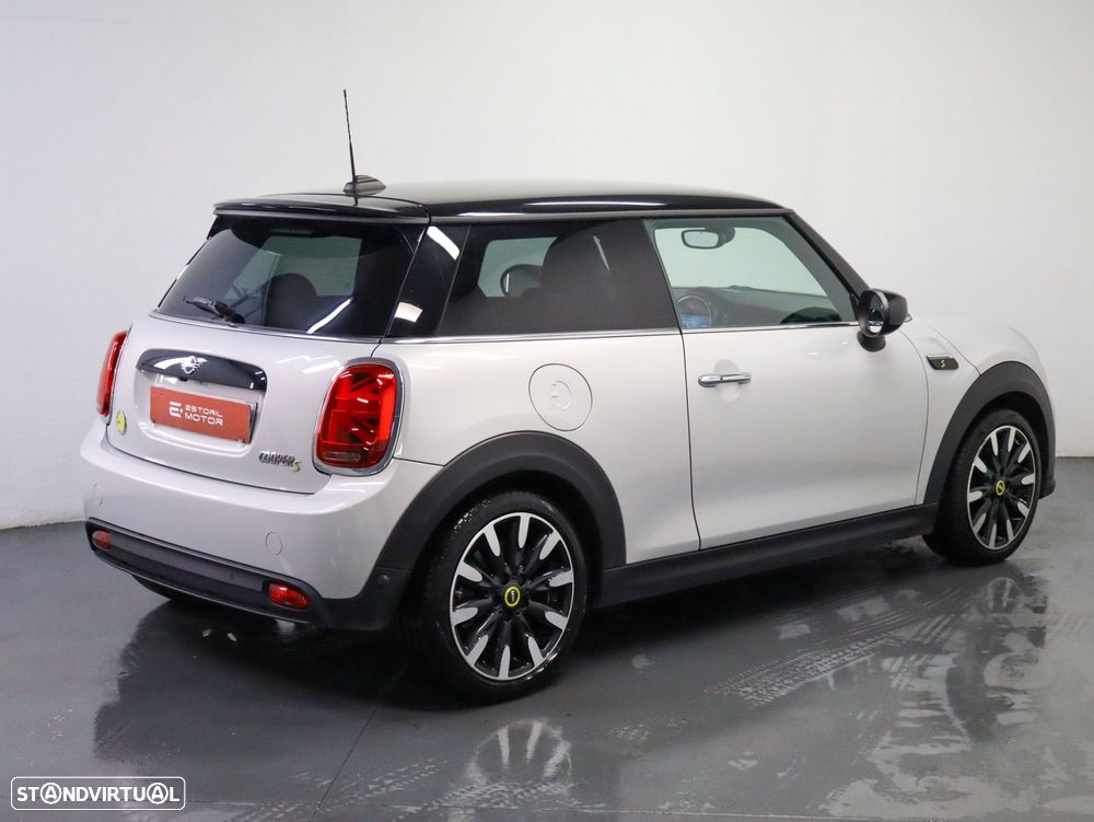 MINI 3 Portas Cooper SE - 4