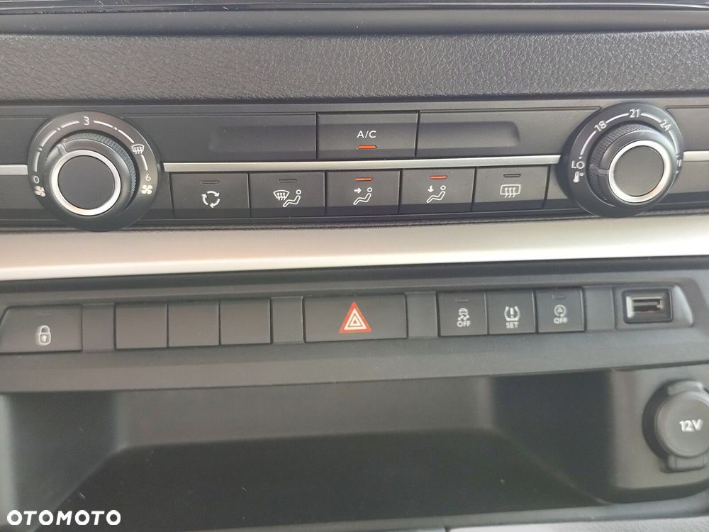 Toyota Proace Verso - 24