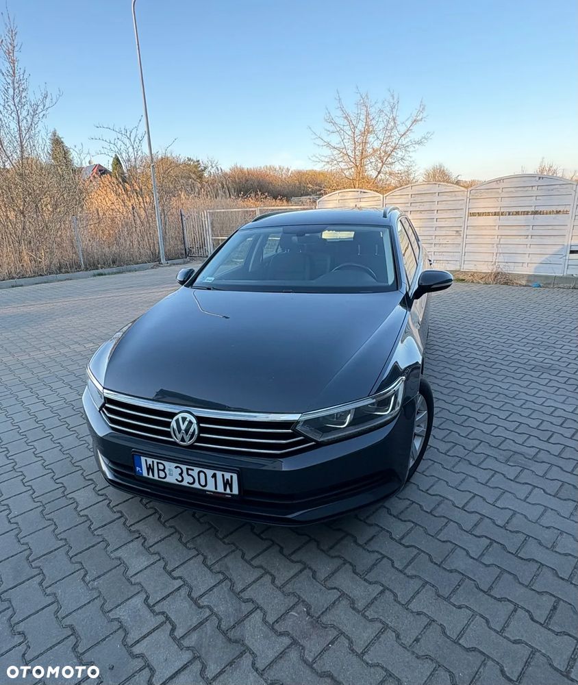 Volkswagen Passat 2.0 TDI BMT Comfortline - 3