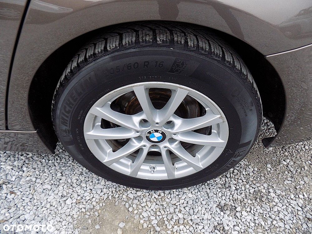 BMW Seria 3 316d Sport Line - 21