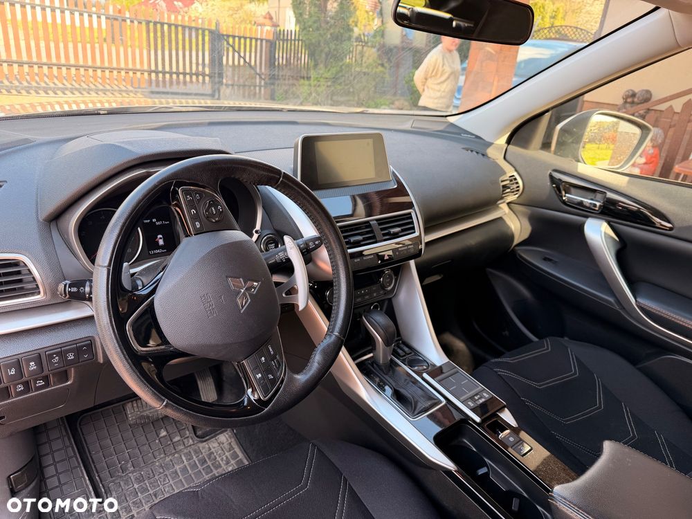 Mitsubishi Eclipse Cross 1.5 T-MIVEC (ClearTec) CVT 2WD Active - 4