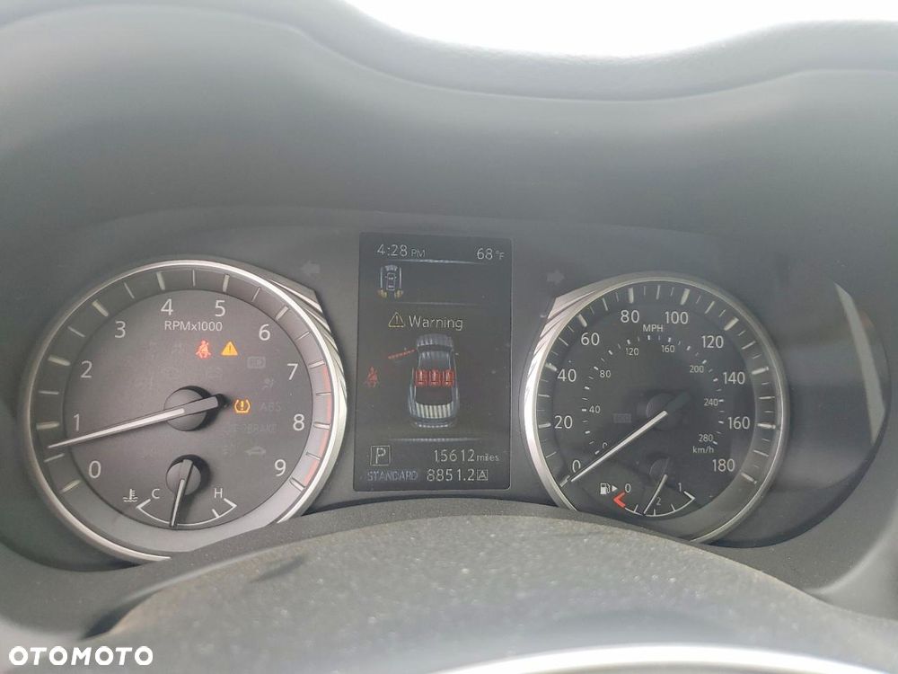 Infiniti Q50 - 10
