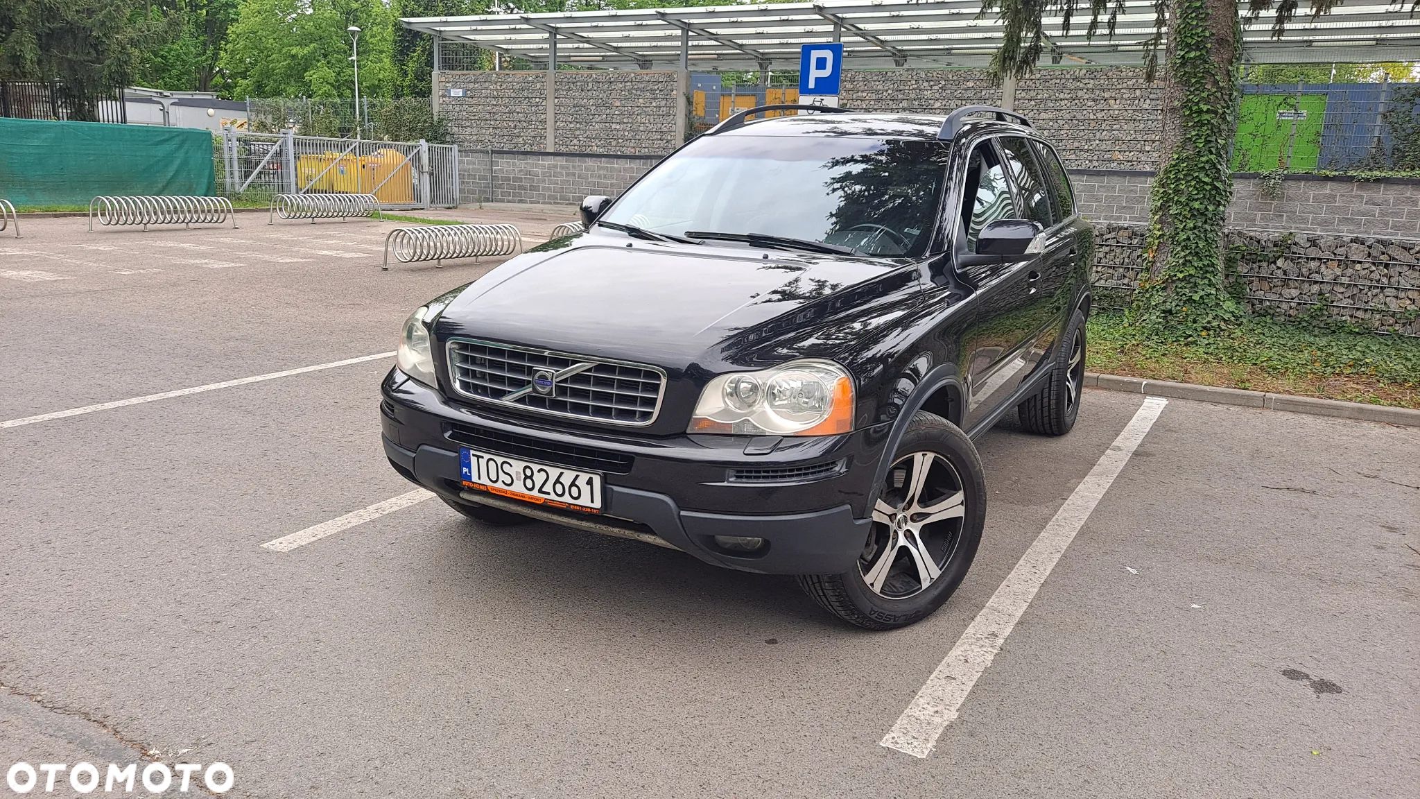 Volvo XC 90 - 1