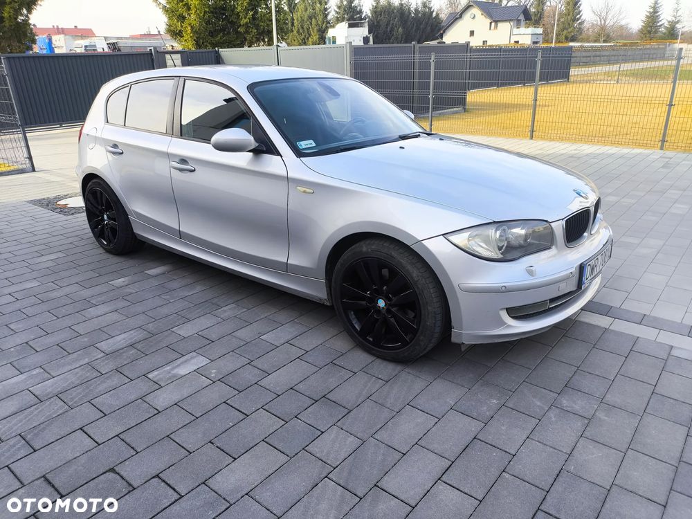 BMW Seria 1 120d DPF Edition Lifestyle - 6