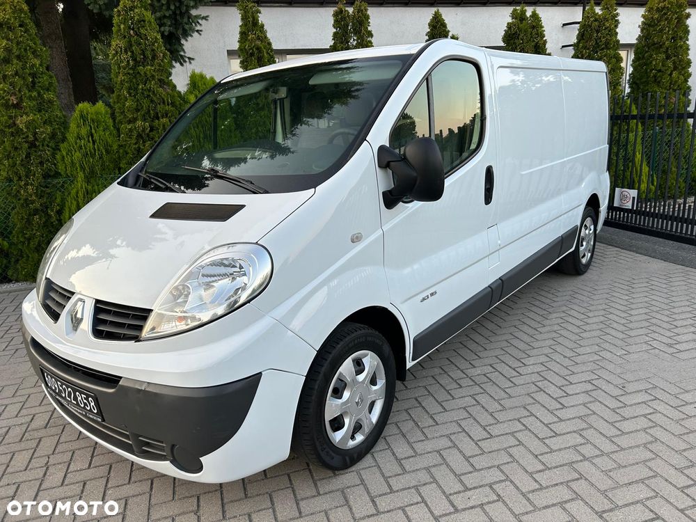 Renault Trafic - 11