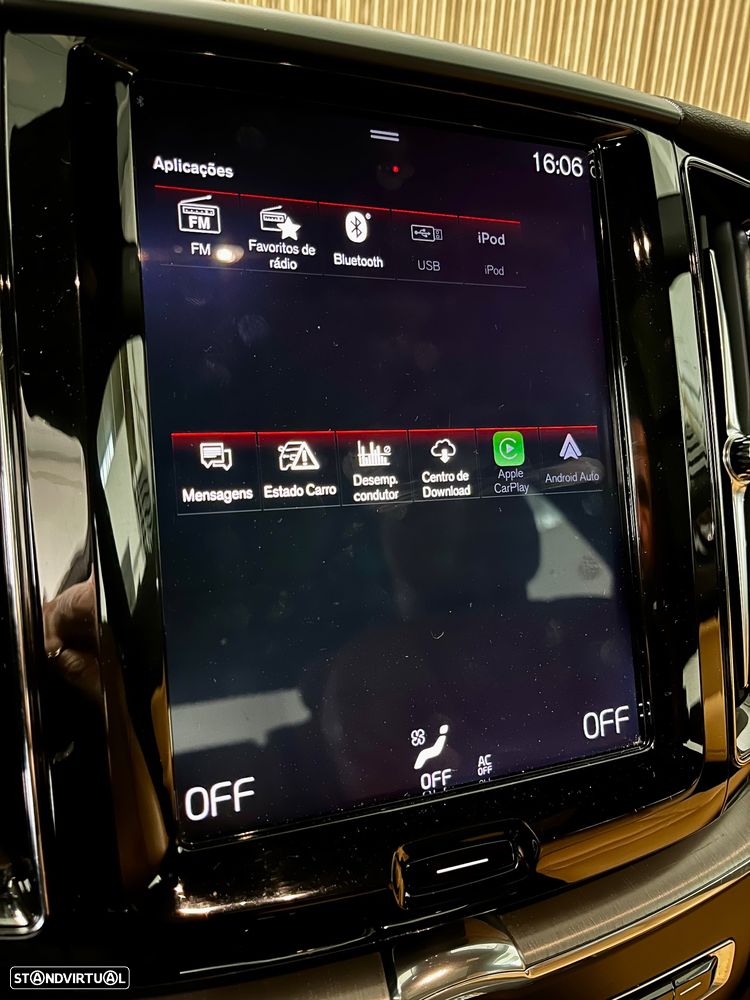 Volvo XC 60 2.0 T8 PHEV Momentum Plus AWD - 16