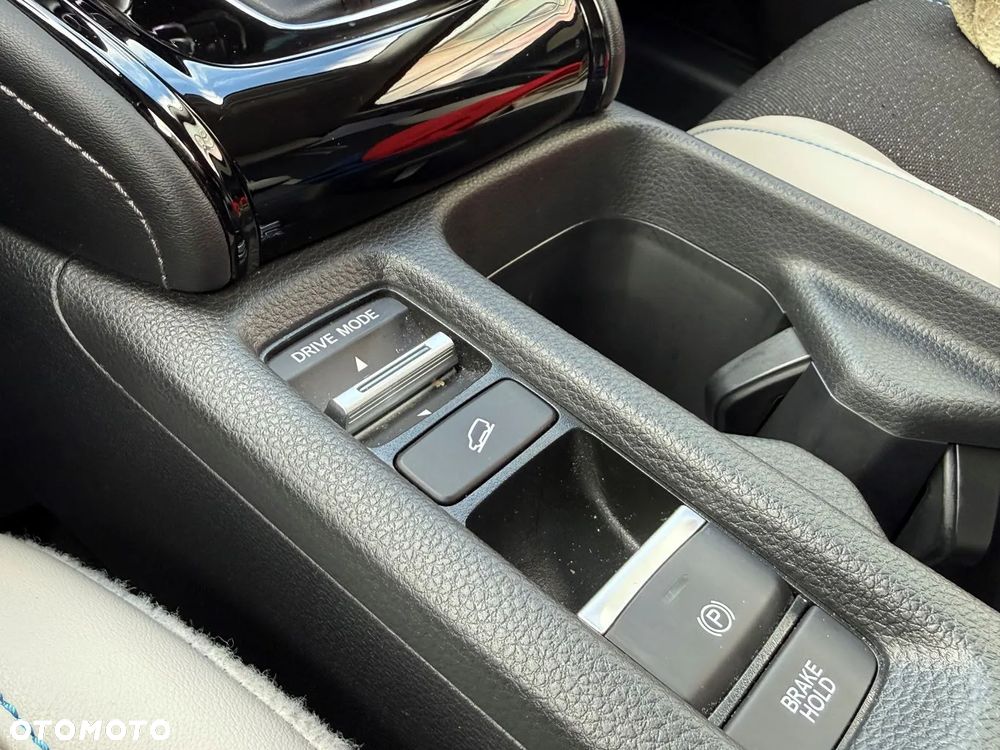 Honda HR-V 1.5 i-MMD Advance Style BSI CVT - 10