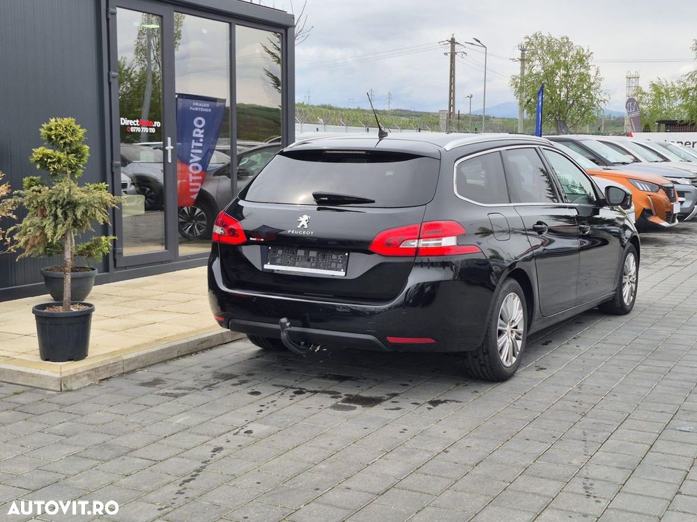 Peugeot 308 - 5