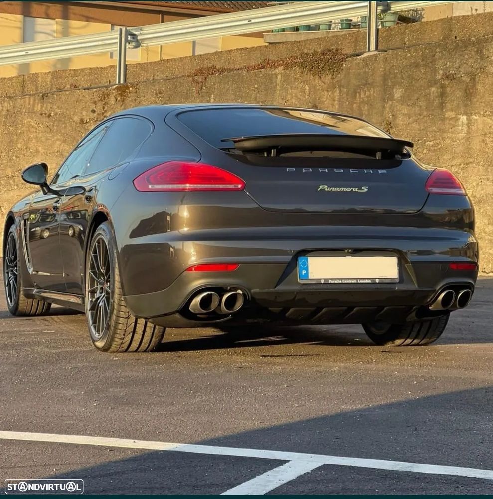 Porsche Panamera S Hybrid - 3