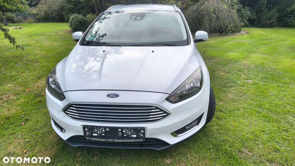 Ford Focus - 1