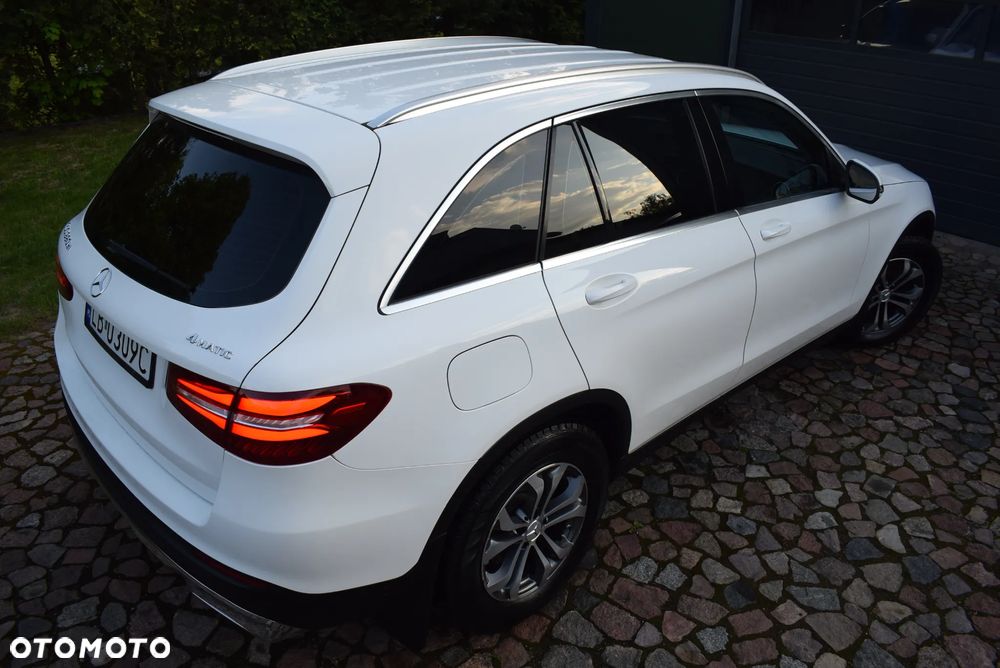 Mercedes-Benz GLC - 15