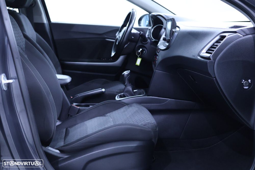 Kia Ceed 1.0 T-GDI Urban - 19