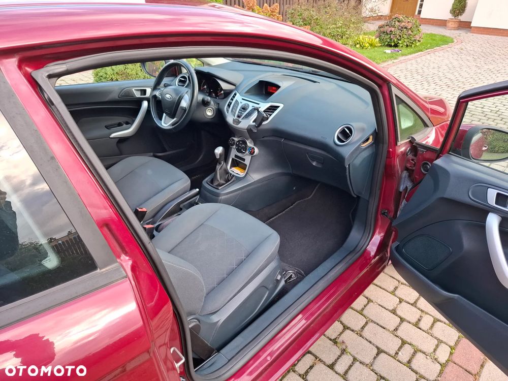 Ford Fiesta 1.25 Gold X EU5 - 30