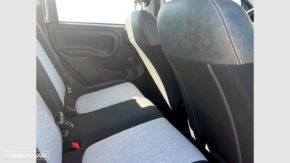 Fiat Panda 1.0 Hybrid Cross - 18