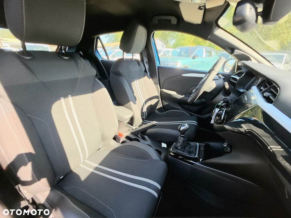 Opel Corsa 1.2 GS S&S - 10