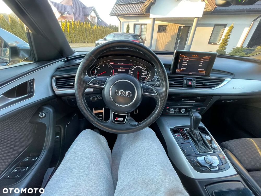 Audi A6 Avant 2.0 TDI Quattro S tronic - 17