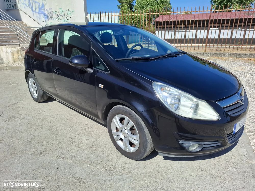 Opel Corsa 1.2 Cosmo - 3