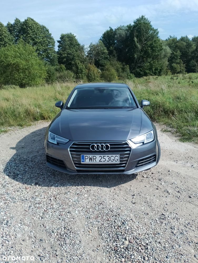 Audi A4 Limousine - 6