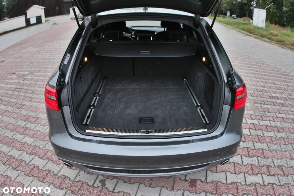 Audi A6 Avant - 32