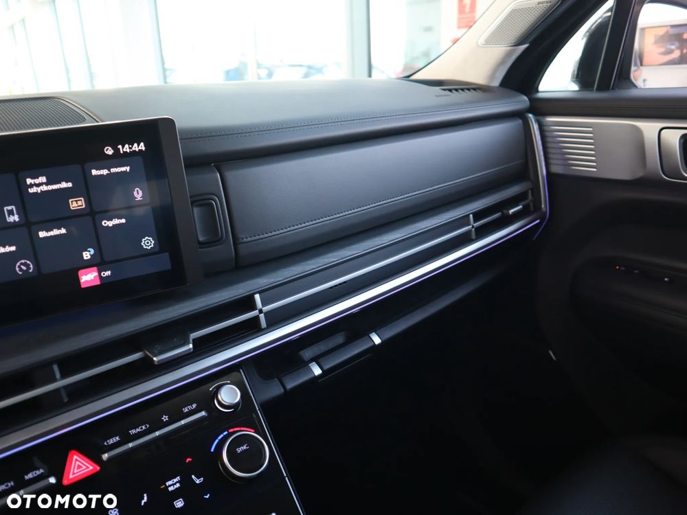 Hyundai Santa Fe 1.6 T-GDI HEV Platinum 4WD 7os - 25