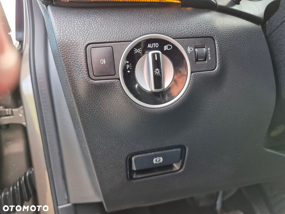 Mercedes-Benz Klasa B 180 (BlueEFFICIENCY) 7G-DCT - 15