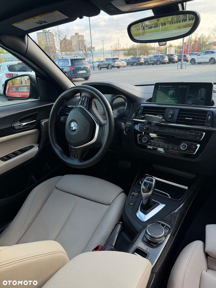 BMW Seria 2 230i Luxury Line - 10