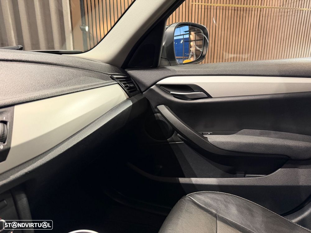 BMW X1 18 d sDrive Line Sport - 22