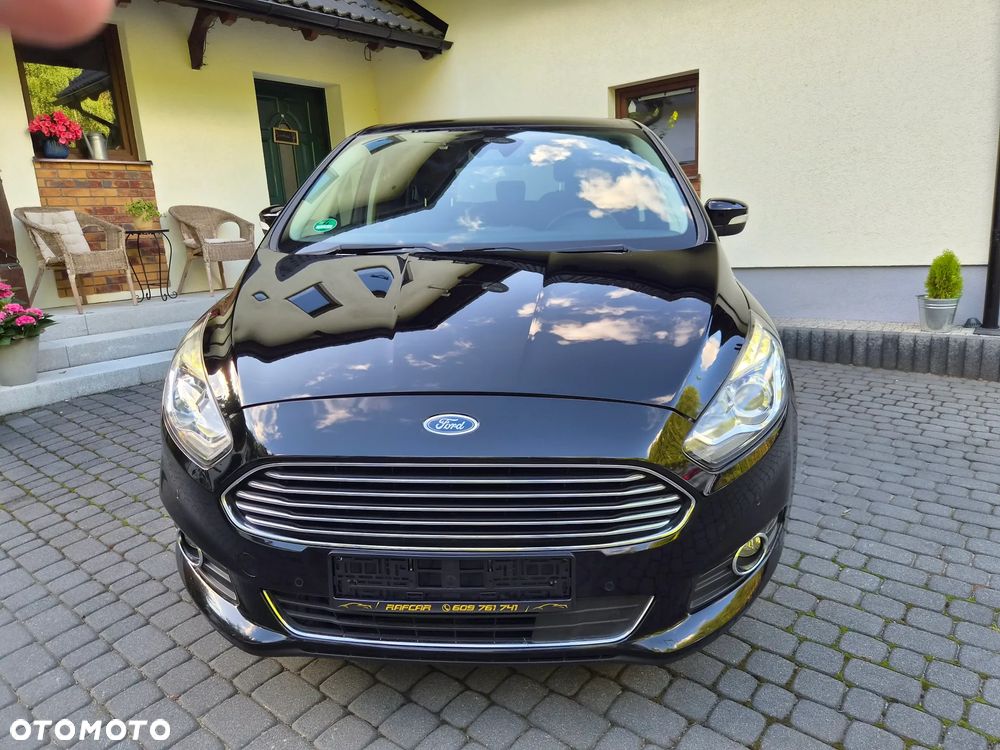 Ford S-Max 2.0 TDCi Titanium PowerShift - 26